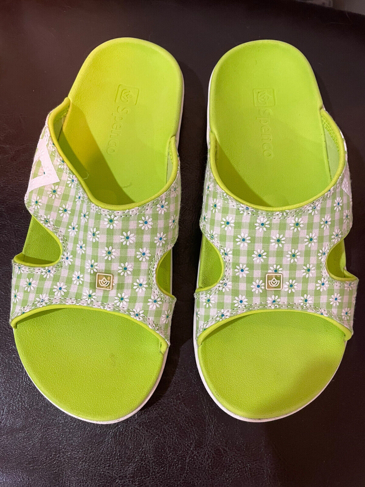 Spenco TS green white size 8 Sandals/slides - image 1