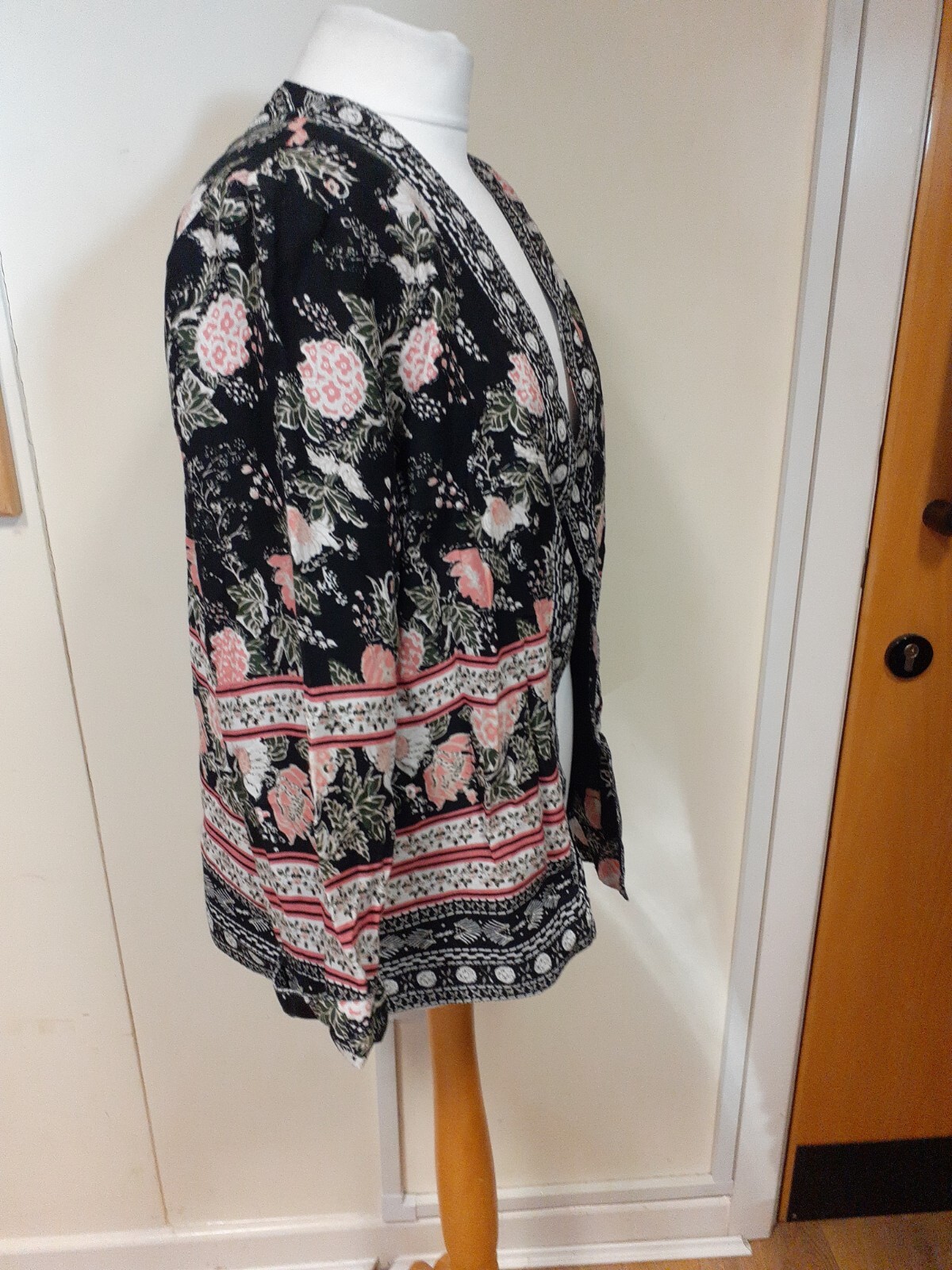 ladies bon marche Printed Floral Cover Up Size 18 Bnwt rrp £28 Rail 4