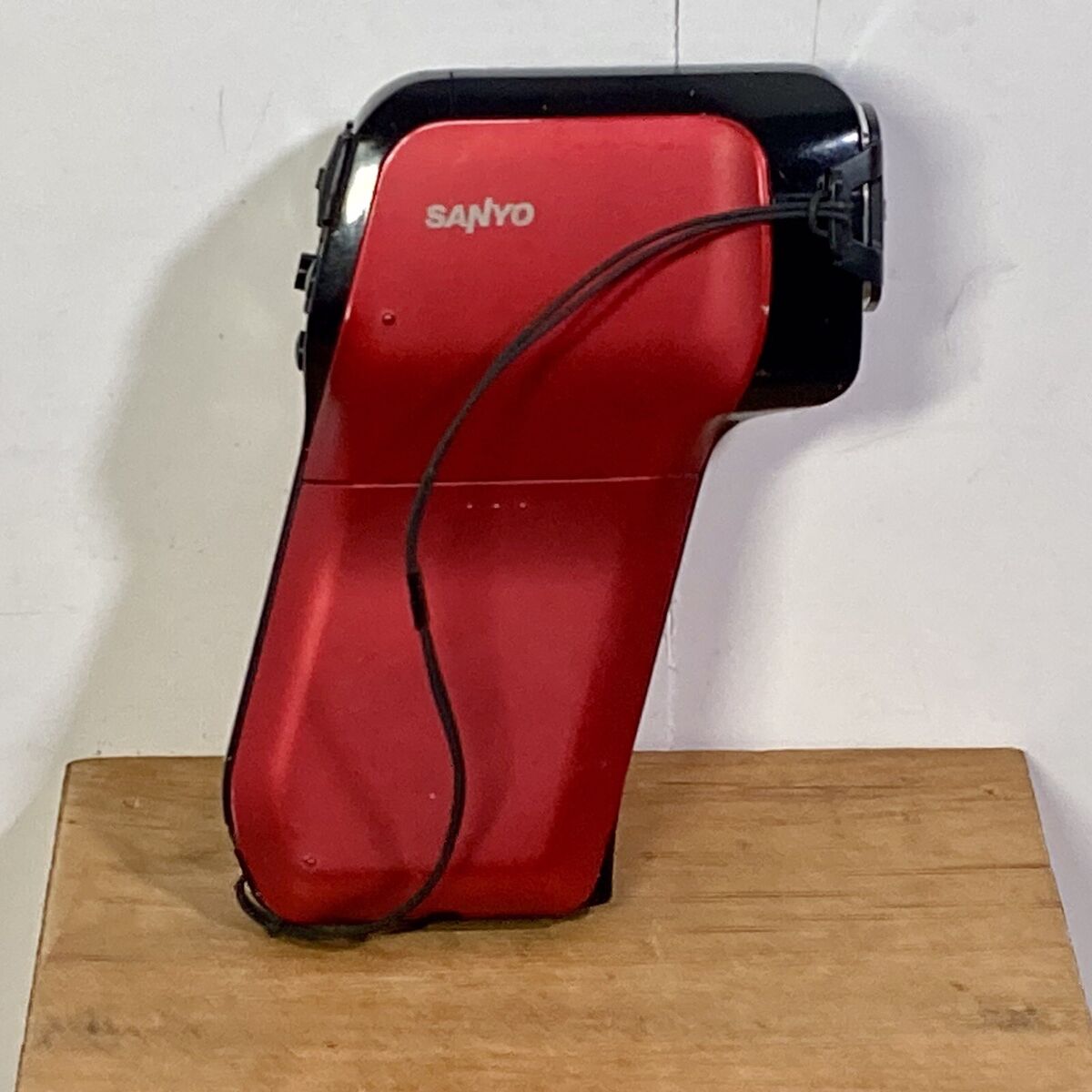 Sanyo Xacti CG 10 Dual Camera 10 Mega Photo & Videos Digital Sanyo Xacti CG 10 Dual Camera 10 Mega Photo & Videos Digital