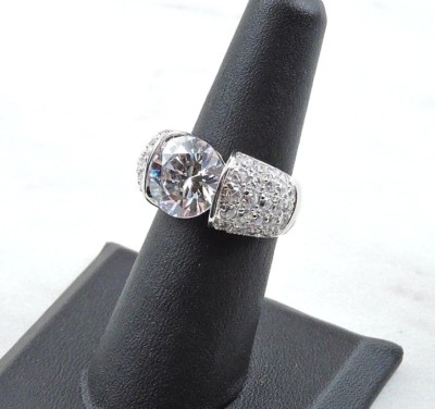 Sterling Silver ct Round Cut Center Cubic Zirconia Ring With cttw  Accent