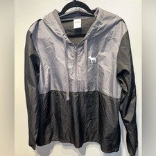 Pink Victoria Secret SZ M/L Black  Gray Hooded Half Zip Hooded Windbreaker