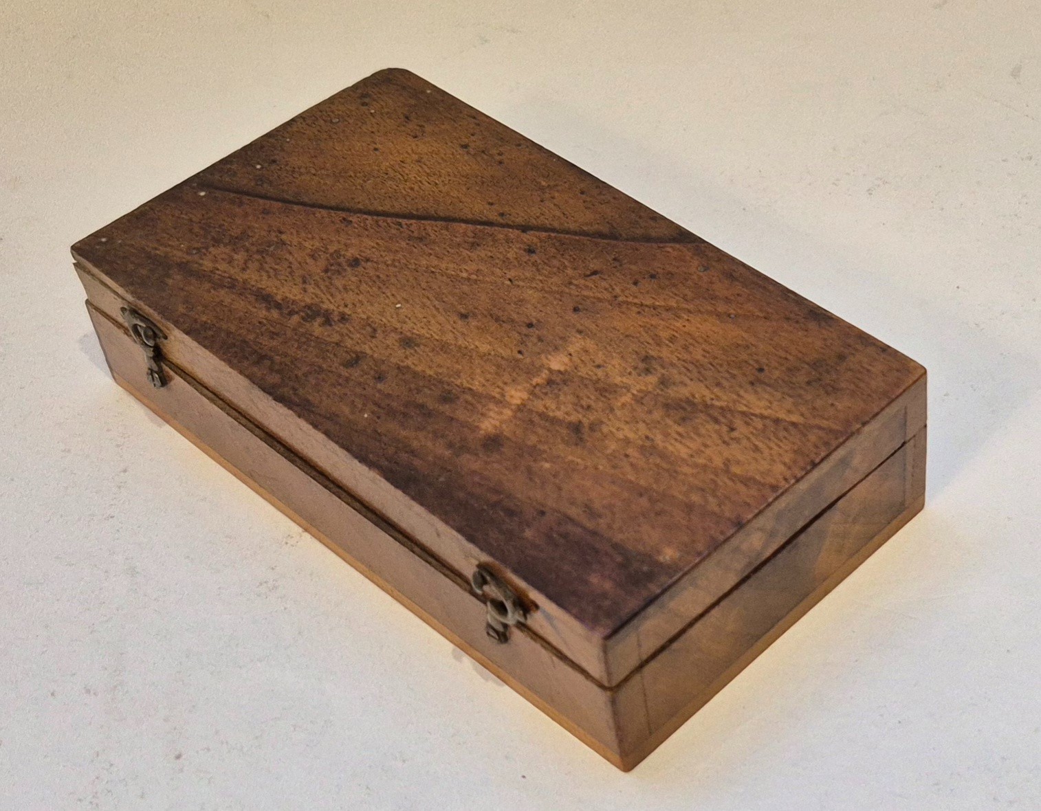 An unusual and late Joblot-type simple microscope, France, circa 1800