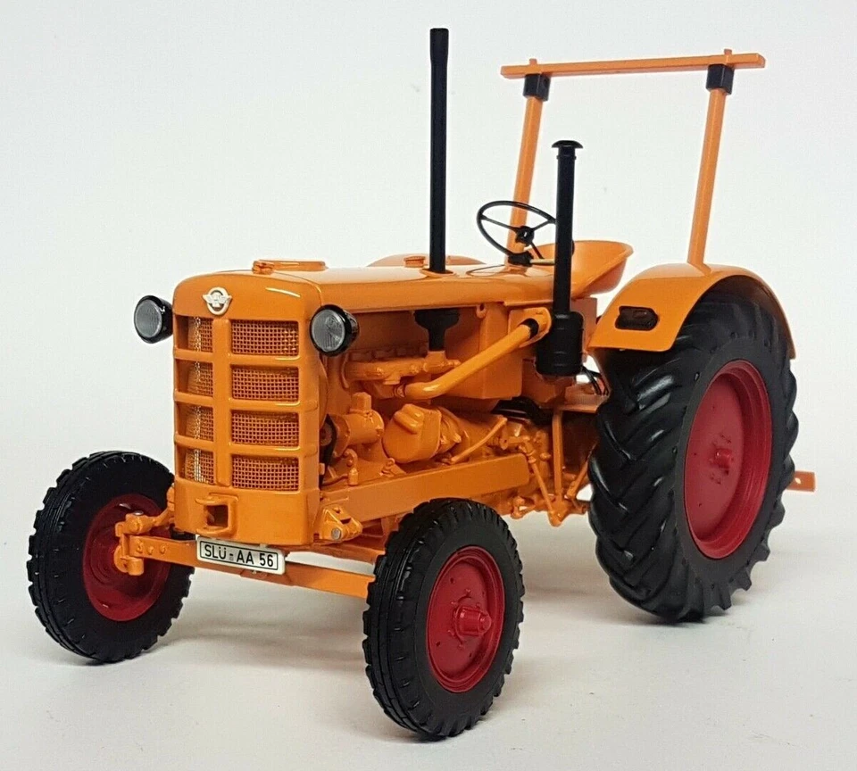 Minichamps 1/18 Hanomag R28 Tractor 1953 Orange Diecast Model Farm - Image 4 of 4