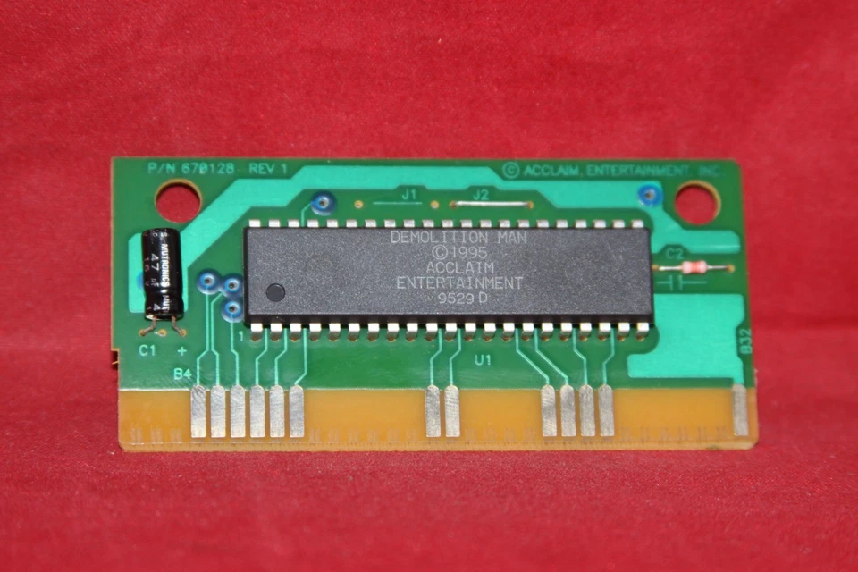 Demolition Man (Sega Genesis, 1995) Authentic Game Cartridge - Image 3 of 3