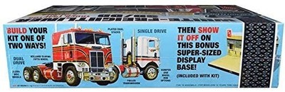 AMT 1/25 White Freightliner Sd/dd Truck Tractor 2 in 1 Kit