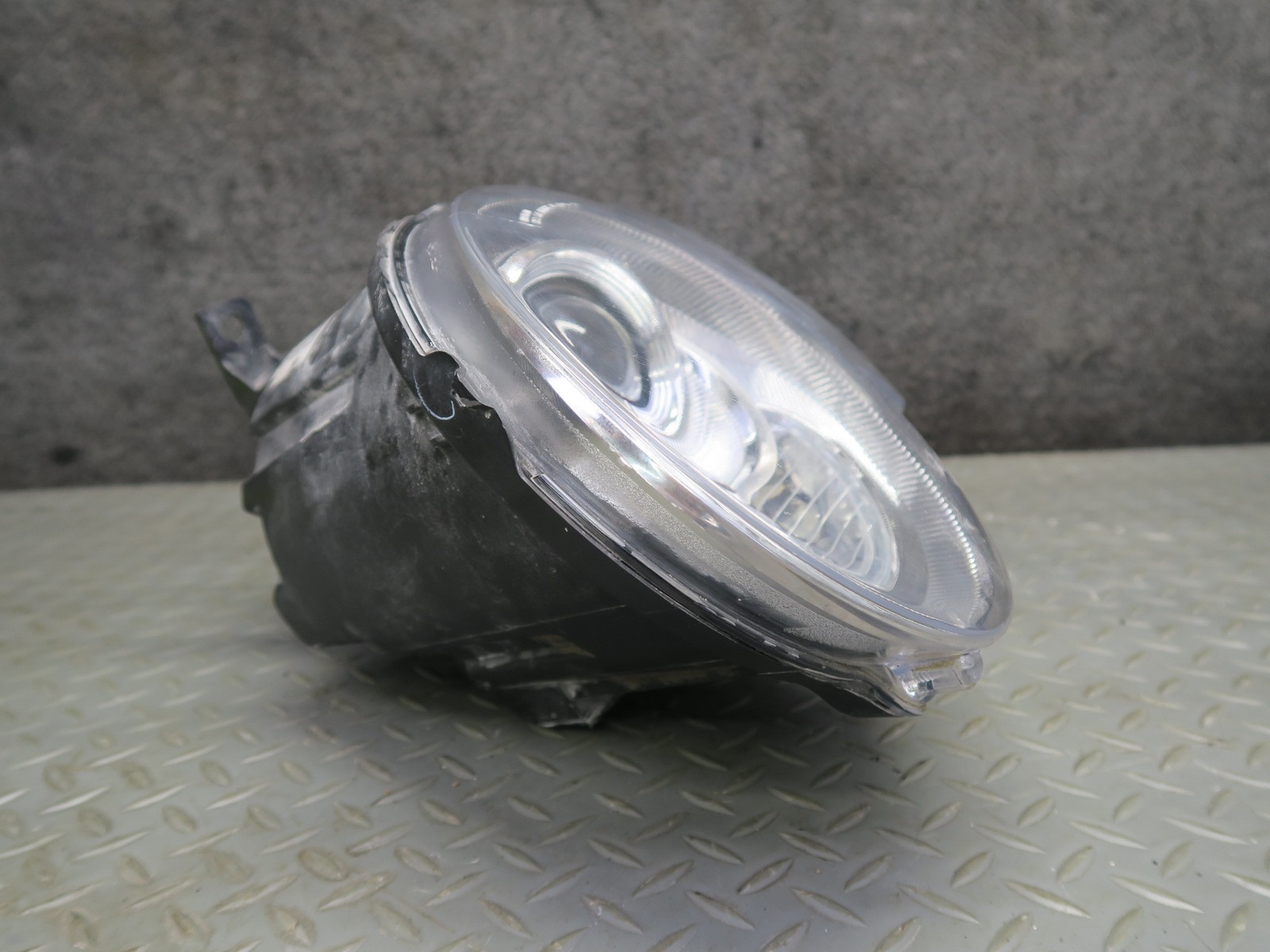 2006-2012 BENTLEY CONTINENTAL FLYING SPUR FRONT LEFT XENON HID HEADLIGHT LAMP
