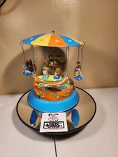 Vintage 50s-60s Spaceship Wind-up Lever Tin Toy  Plane carnival carousel ride