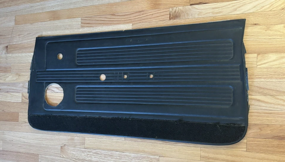 Pontiac Lemans GTO 1967 panel de puerta de pasajero delantero OEM original GM Foto 3 de 4