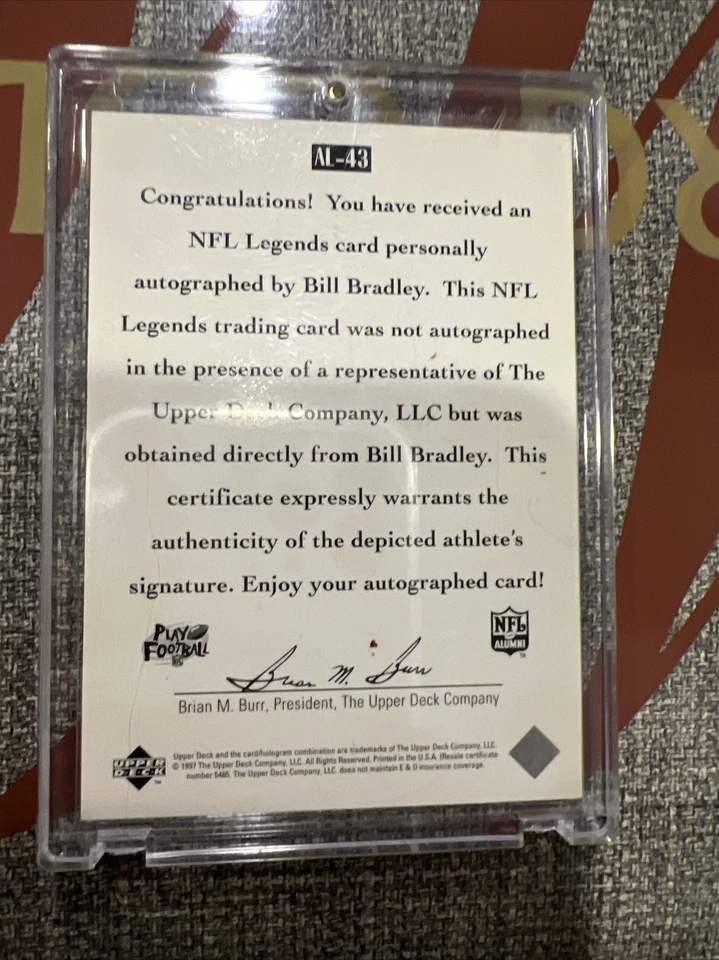 🏈1997 Upper Deck Ledgends (Bill Bradley) signed Philadelphia Eagles - Image 3 of 3