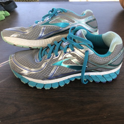 brooks adrenaline 16 ladies running shoes
