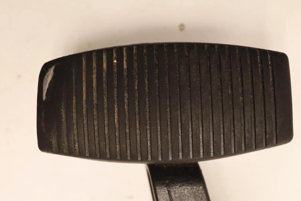 Ford F250 Super Duty 2011-2016 pedal de parada de freno de estacionamiento ajustable OEM Foto 3 de 4