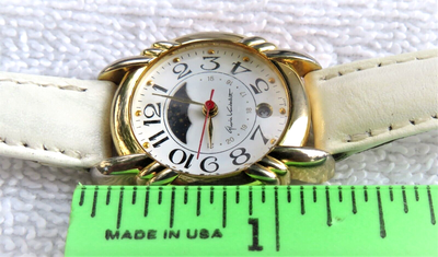day night indicator watch
