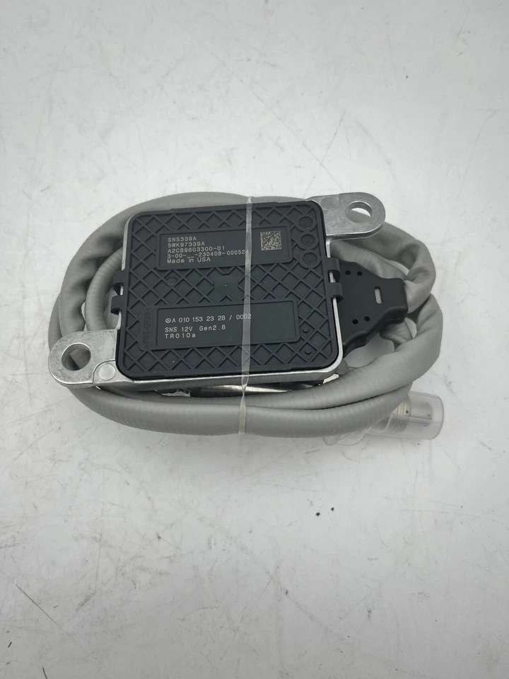 A0101532328 5WK97339A NOX Sensor Fits For Detroit DD13 DD15 DD16 Outlet Replace - Изображение 3 из 4