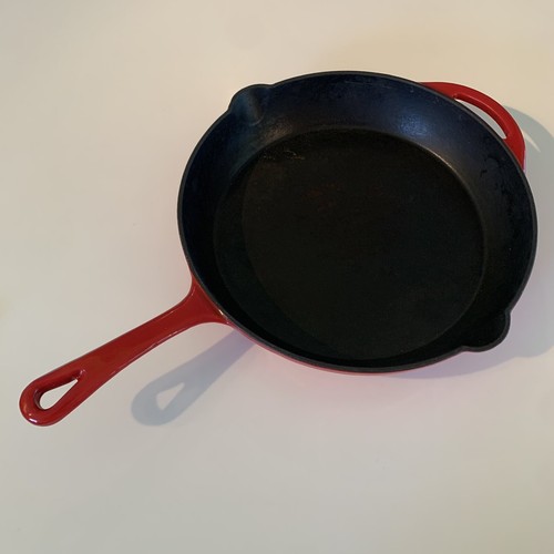 Red Enamel Cast Iron Frying Pan 12” Oven Safe Cast Iron Skillet Red IKEA ? EUC