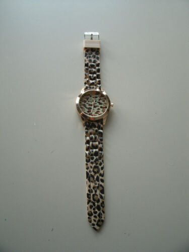 Geneva ladies Fashion leopard print jelly silicone watch  - Afbeelding 1 van 5