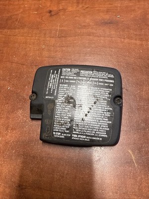 Use OEM Part Filter Cover Assy For 14  McCulloch Chainsaw MAC3200 Gas Chainsaw