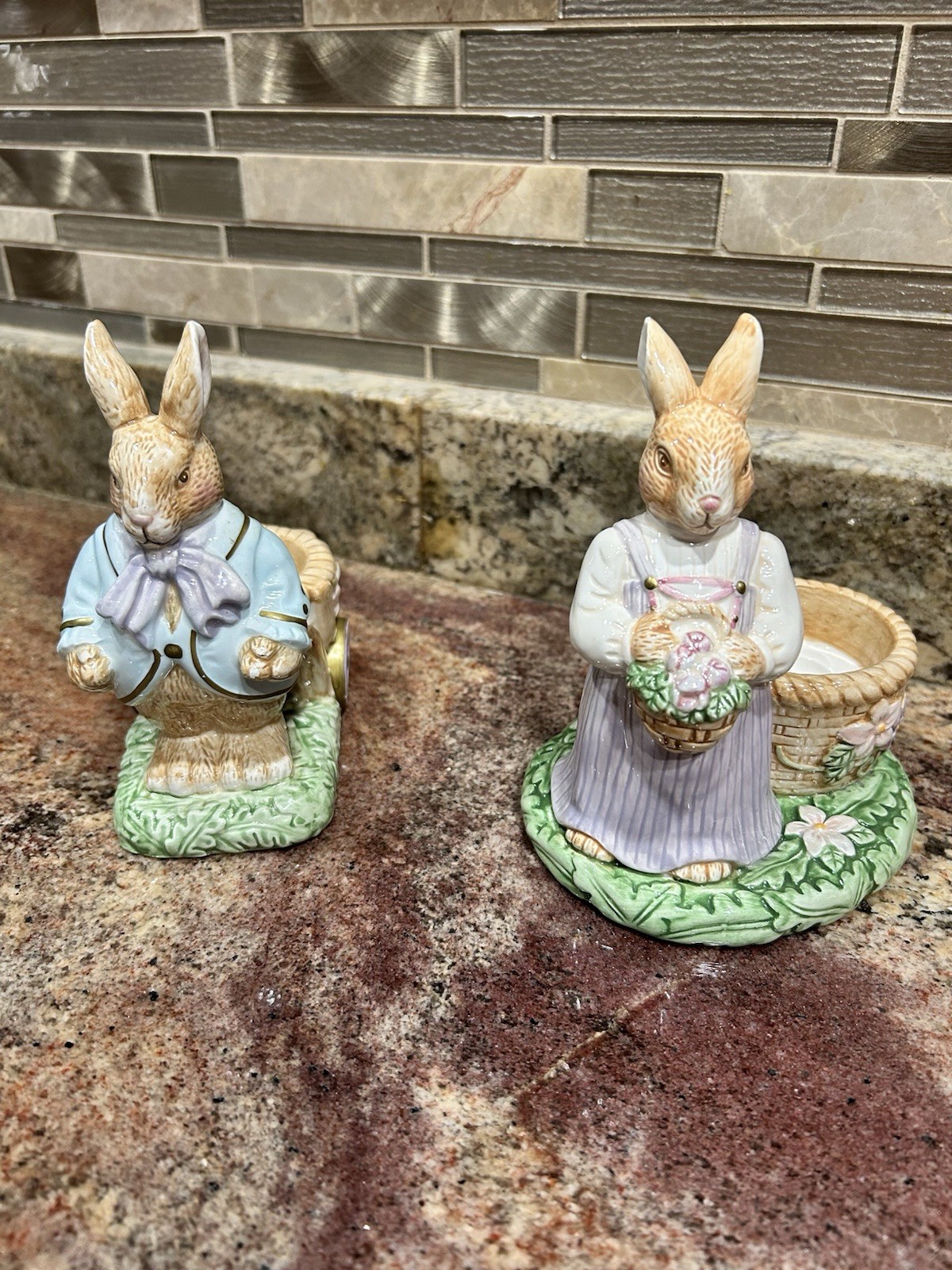 Portavelas de Pascua Cerámica - Colección Primavera Mr & Mrs Rabbit Avon