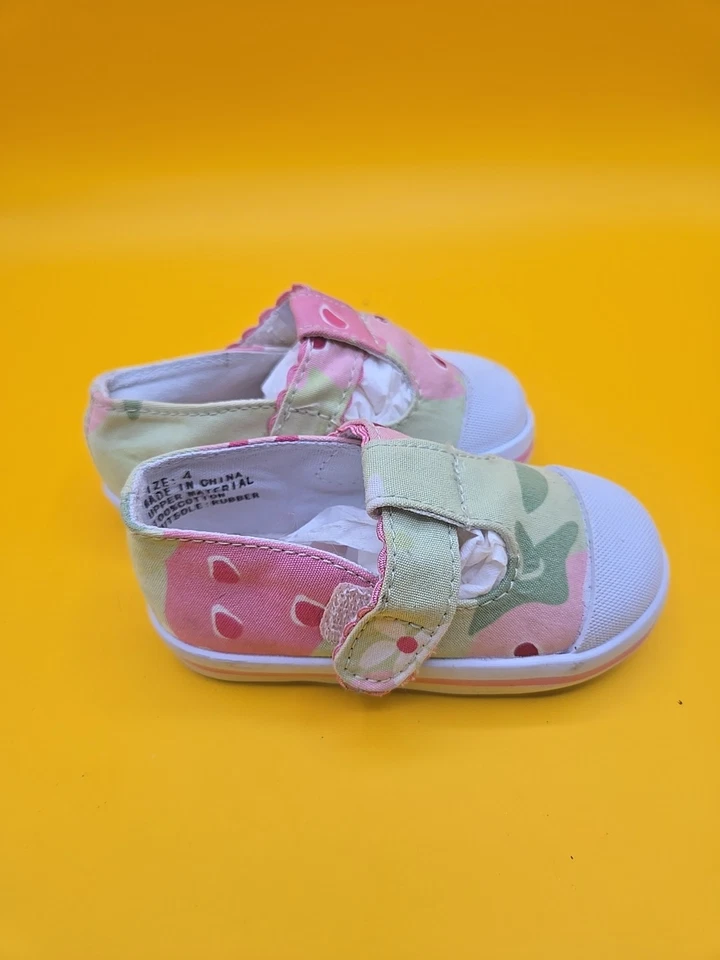 Gymboree Strawberry Fields Shoes 4 RARE HTF Excellent Condition - Image 3 of 4