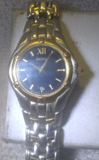 Reloj de cuarzo Seiko V789-0369 para mujer esfera azul oscuro fecha pulsera nuevo murciélago ¡genial!