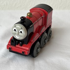 Thomas  Friends GULLANE Diecast RED James Railway Train Magnetic 2002 Wood Cart