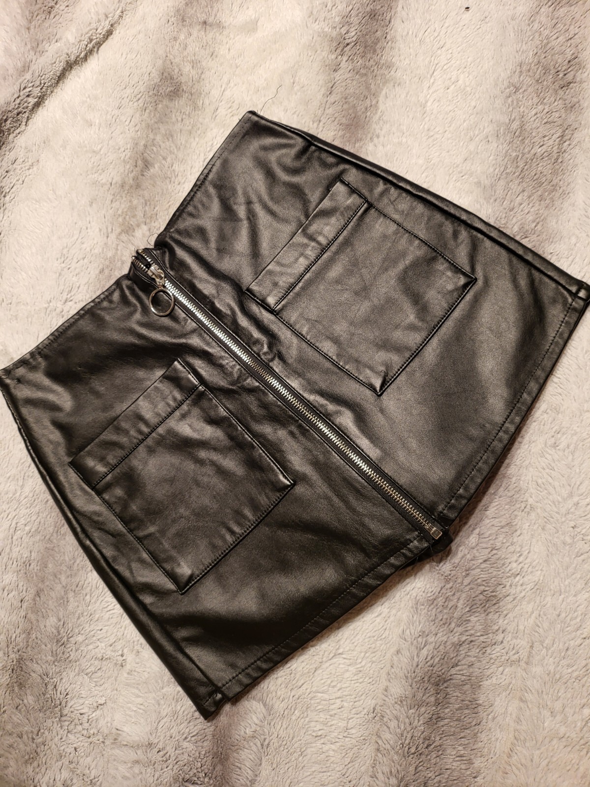 Forever 21 Black Faux Leather Skort in Size Small