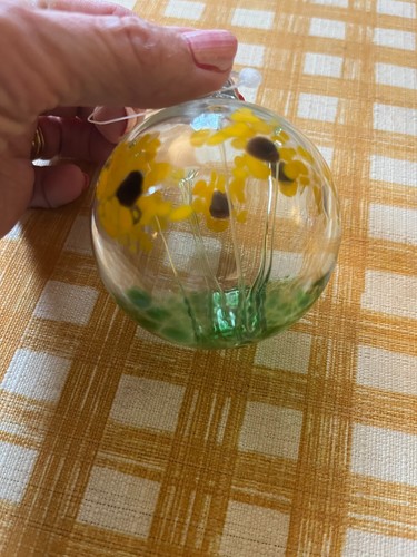 Art Glass~ Orange Flower Blossom Ball Ornament - 3 inches across - 第 4/4 張圖片