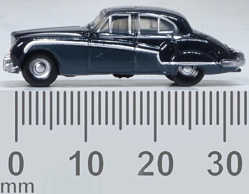 N GAUGE Oxford Diecast 1:148 NJAG8003 Jaguar MKVIII Indigo Blue-Cotswold Blue - Picture 4 of 4