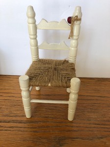 Vtg Doll Or Teddy Bear 7 1 2 Wood Chair Seat Miniature Woven Seat Toy Furniture Ebay