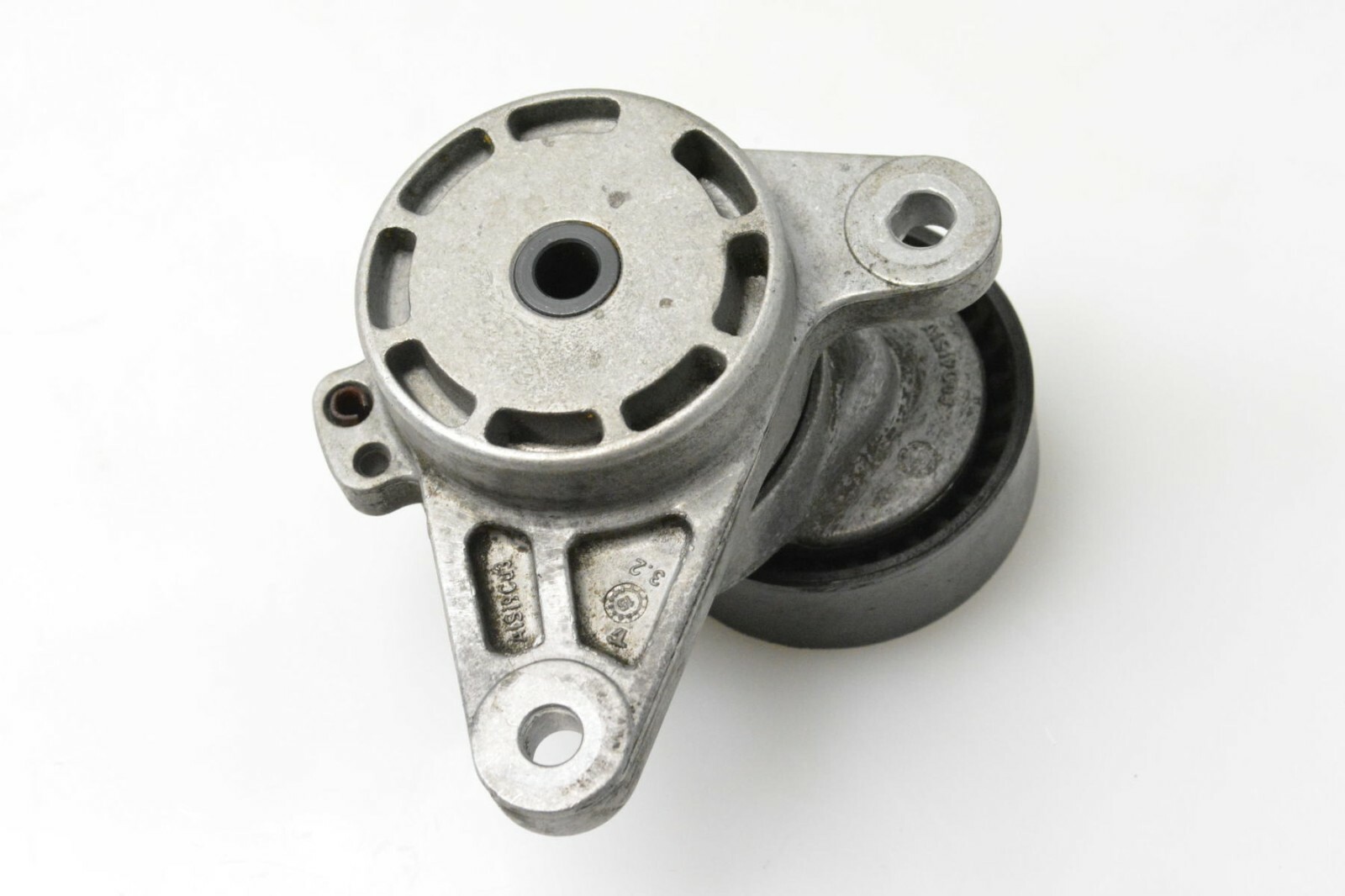 VOLKSWAGEN TIGUAN 2015 2.0 TDI 04L903315A BELT TENSIONER PULLEY AUTOMATIC eBay