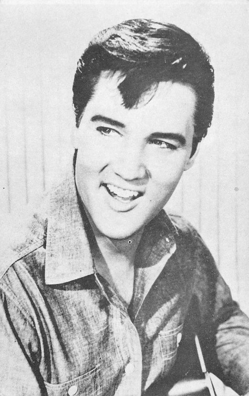 Singer & Movie Star   ELVIS PRESLEY~Big Smile    B&W Blank Back Arcade Card