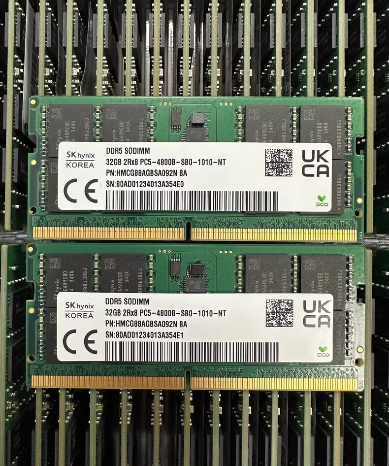 SK Hynix 32GB DDR5 4800 PC5-4800B-SBO HMCG88AGBSA092N Laptop EC4