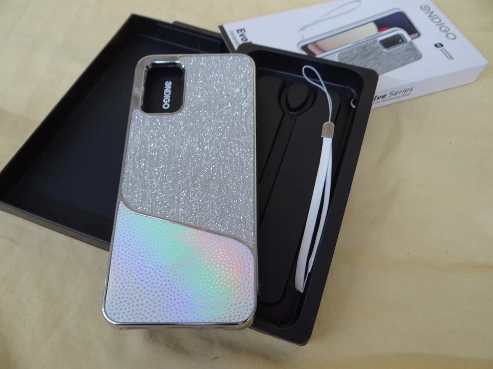 Serie Evolve diseñada para un Samsung A02s es una funda de teléfono plateada brillante (C1) Foto 3 de 4