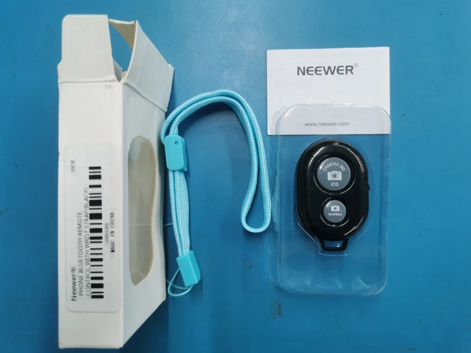 Neewer remote shutter device for Android/360camera/ios - Image 2 of 3