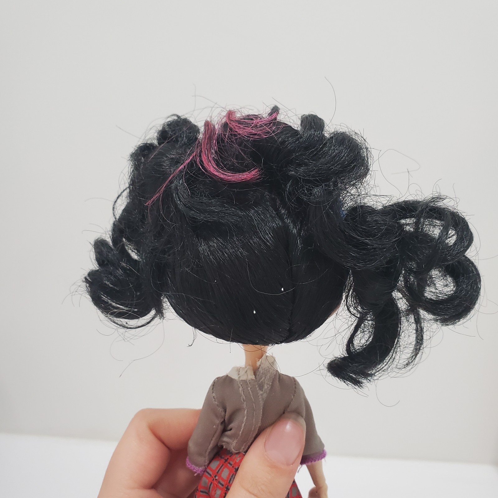 KUU KUU Hara Juku Doll 12"  Love Decorate Doll Red Skirt 