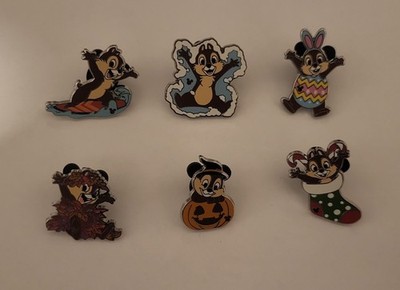 Disney Hidden Mickey Chip Holiday Full Pin Set With CHASER WDW 2026 Wave A