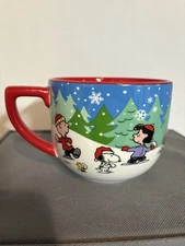 Hallmark Peanuts Gang Charlie Brown Christmas Oversized Mug Snoopy Soup Bowl/Mug