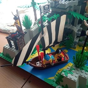 LEGO 6278 Enchanted Island Pirates Islanders 1994