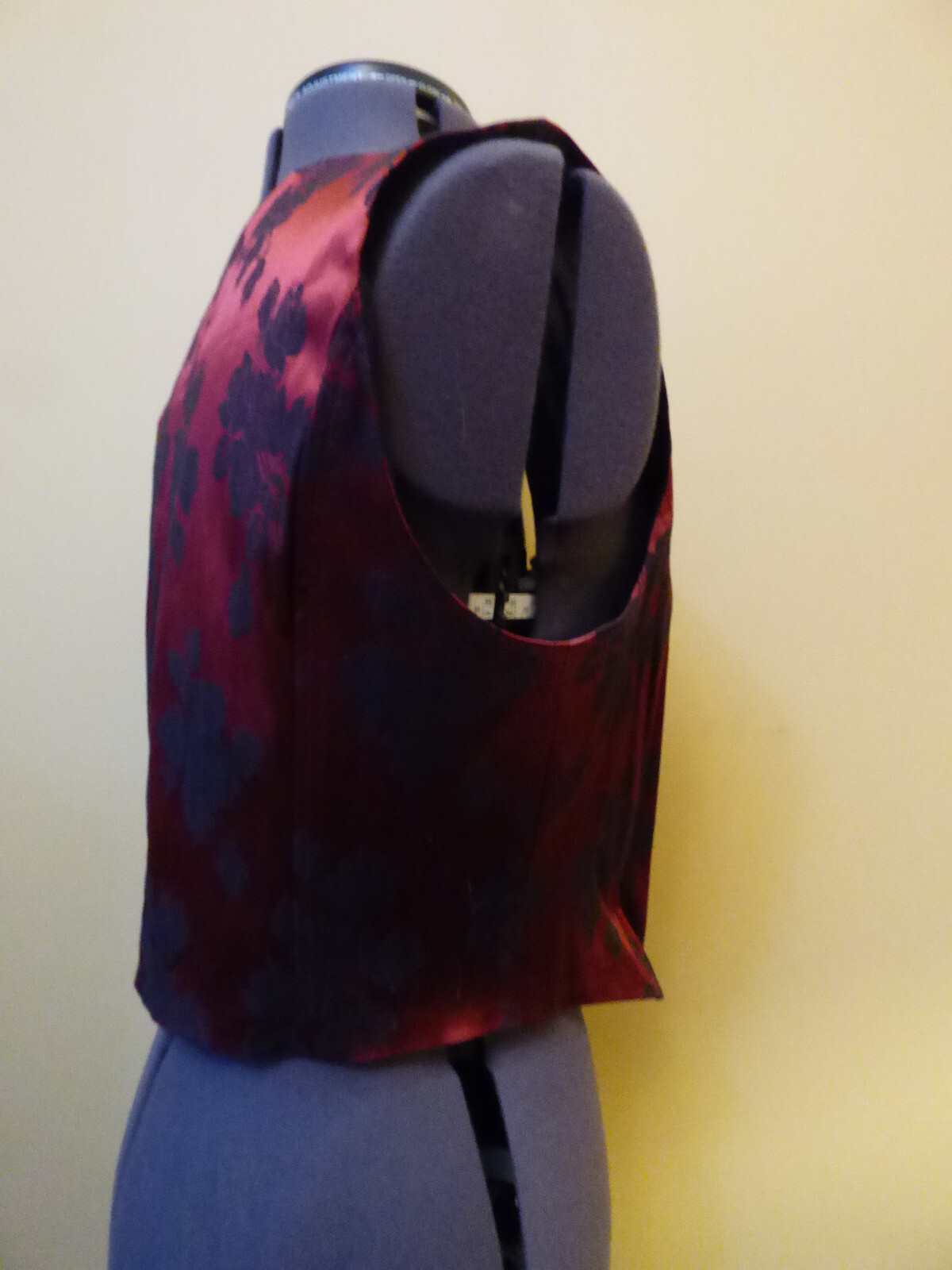 PATSY SEDDON PHASE EIGHT Red & Black Rose Bodice … - image 9