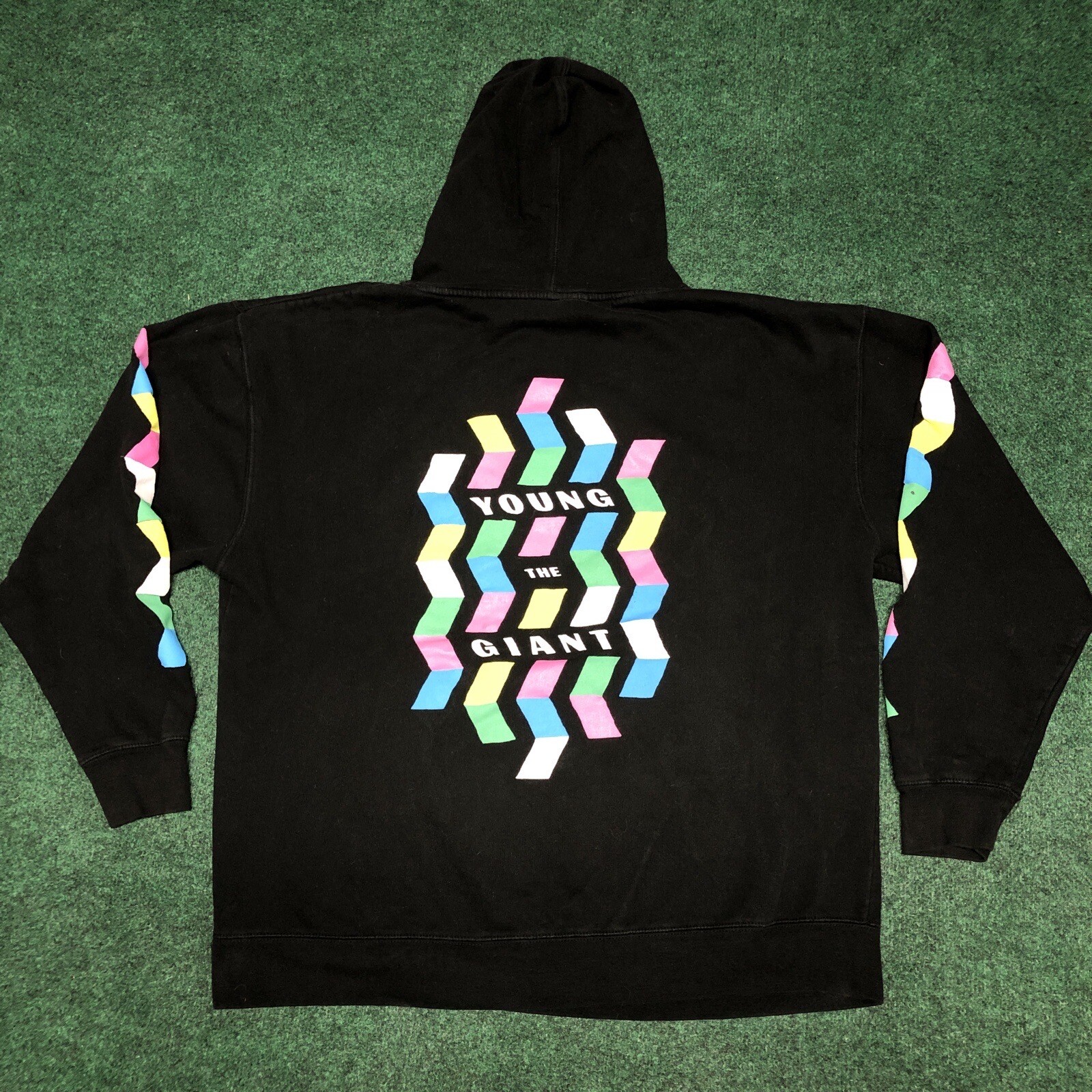 Young The Giant Concert Tour Band Hoodie Size 2XL Black Music Colorful Graphic