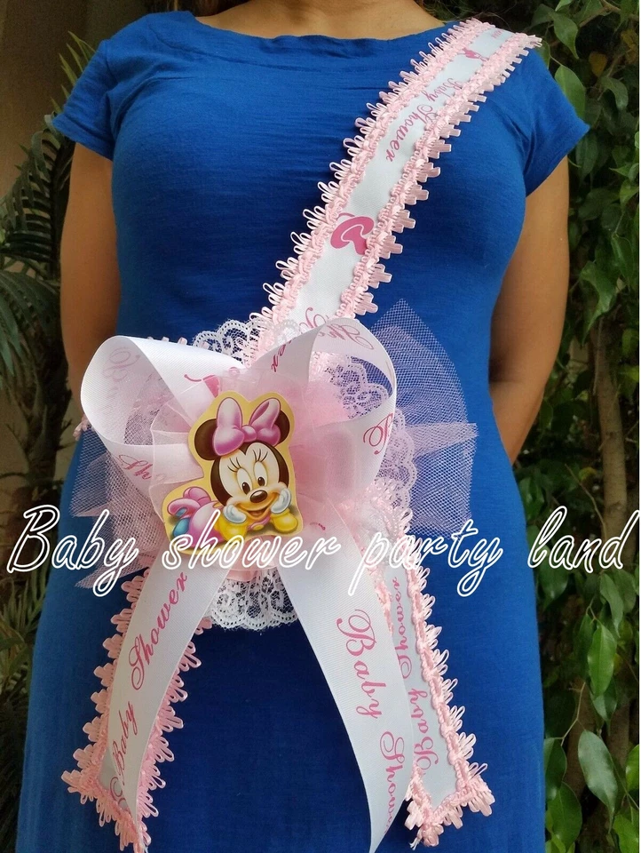 Faja y ramillete Baby Shower Minnie Mouse Mom To Be It's a Girl rosa Foto 3 de 4