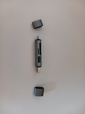 DA-70886 DIGITUS Dual Card Reader Hub USB-C / USB 3.0, OTG ~D~