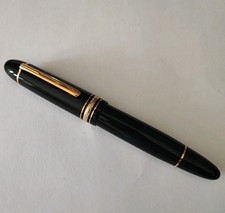 Montblanc  Meisterstuck 149 Gold trims Fountain Pen 18K Gold fine Nib