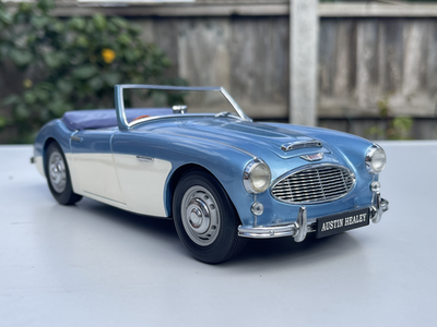 Kyosho 1:18 scale 1960 Austin Healey 3000 MK 1 classic British
