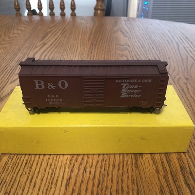 Accurail 3217 HO B&O Baltimore & Ohio 40' AAR Steel Box Car Kit B&O 169036 Built