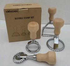 Set 4 Ravioli Stamps Pasta Cutter Pastry Square Round Wood Handle 