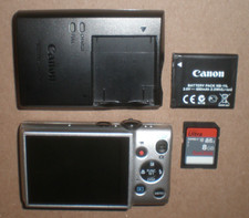 Canon PowerShot ELPH 115 IS Silver Digital Camera 8x W/Charger Battery SD Card