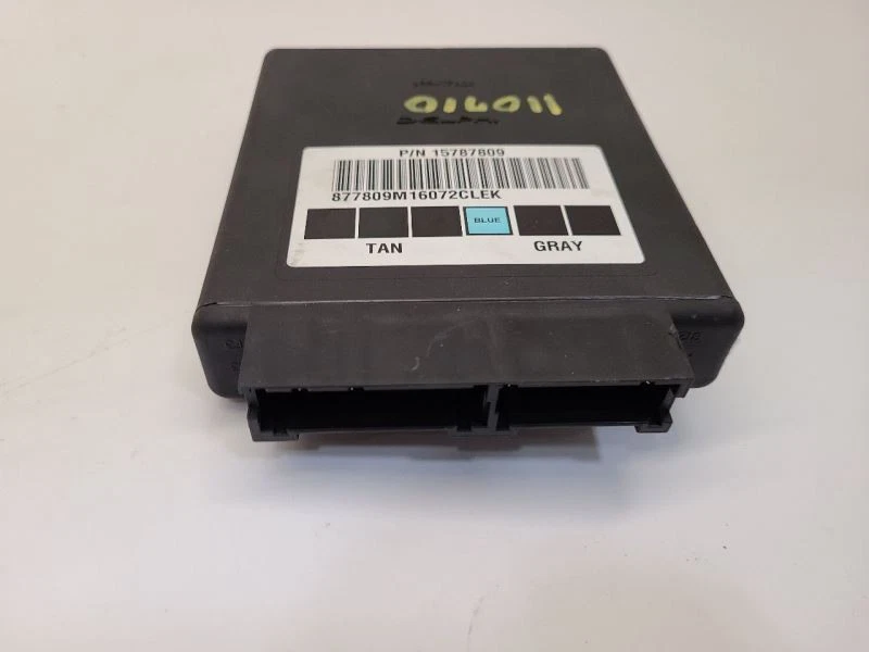 2005-09 GMC ENVOY Body Control Module BCM Front Fuse Box Side   - Image 2 of 4