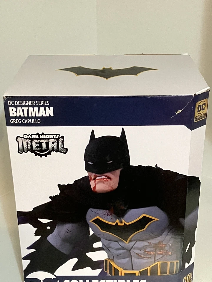 Estátua de metal Greg Capullo série designer DC Comics Batman - Imagem 2 de 2