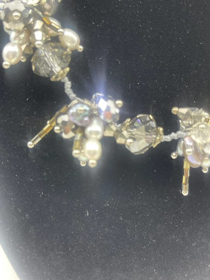 "Collar de 17,5"" cristales de Swarovski con perlas artesanales grises y blancas naturales" Foto 3 de 4