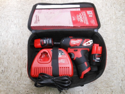 Milwaukee M12 Screwdriver 2401-20 1/4 